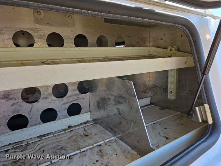 image for item EC4021 2015 Chevrolet Silverado 1500 utility bed pickup truck