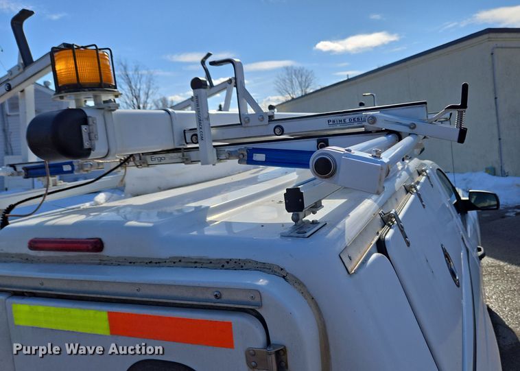 image for item EC4021 2015 Chevrolet Silverado 1500 utility bed pickup truck