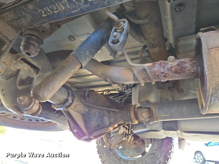 image for item EC4021 2015 Chevrolet Silverado 1500 utility bed pickup truck