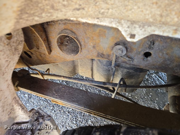 image for item EC4021 2015 Chevrolet Silverado 1500 utility bed pickup truck