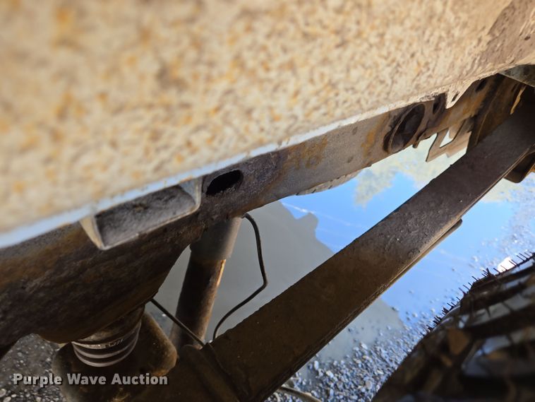 image for item EC4021 2015 Chevrolet Silverado 1500 utility bed pickup truck