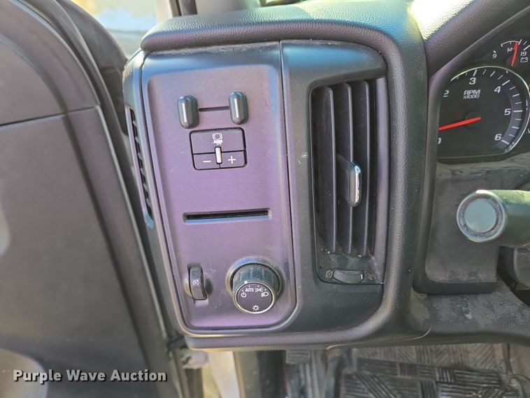 image for item EC4021 2015 Chevrolet Silverado 1500 utility bed pickup truck