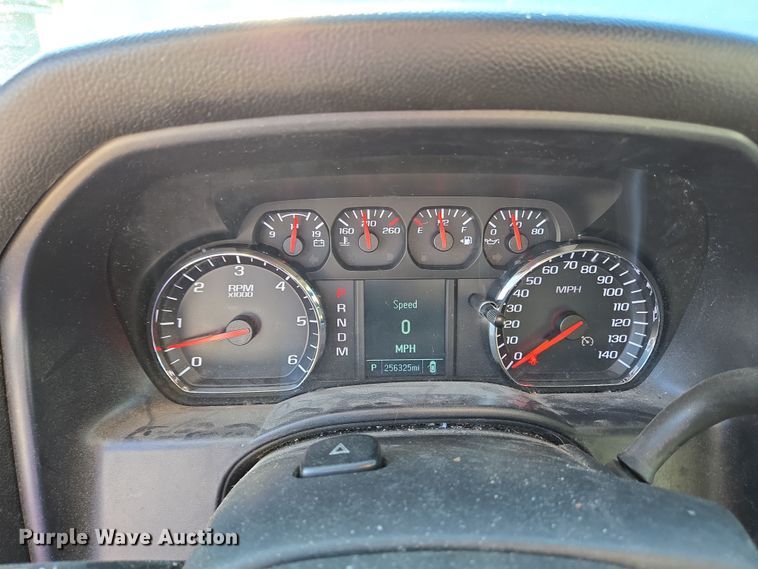 image for item EC4021 2015 Chevrolet Silverado 1500 utility bed pickup truck