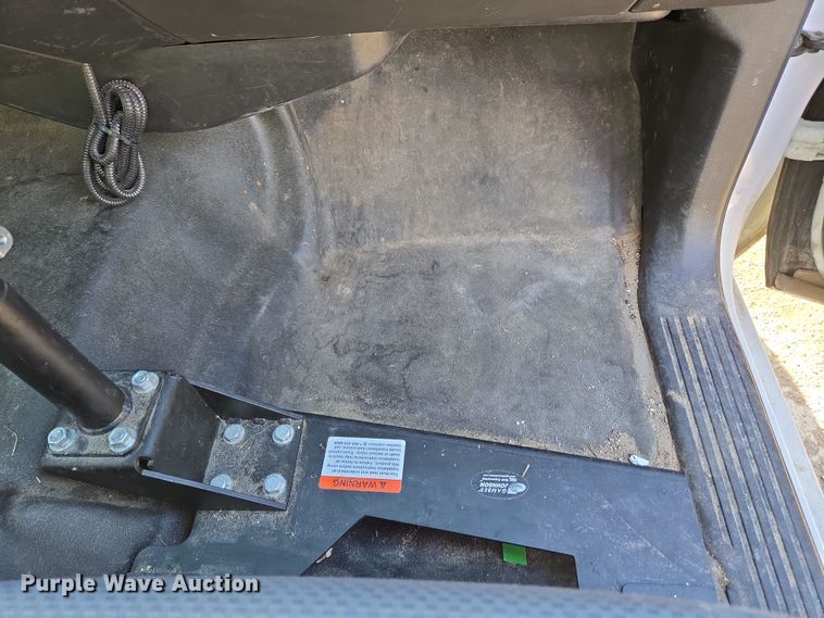 image for item EC4021 2015 Chevrolet Silverado 1500 utility bed pickup truck