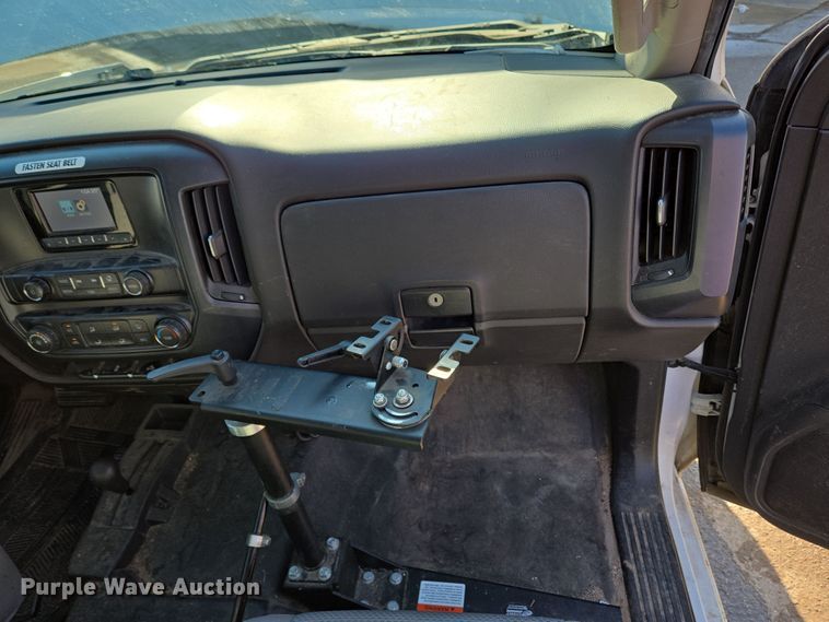 image for item EC4021 2015 Chevrolet Silverado 1500 utility bed pickup truck