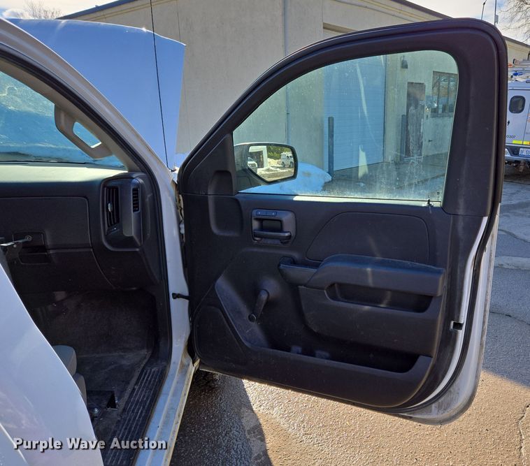 image for item EC4021 2015 Chevrolet Silverado 1500 utility bed pickup truck