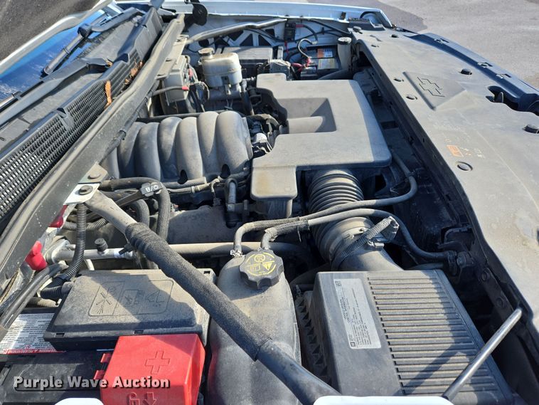 image for item EC4021 2015 Chevrolet Silverado 1500 utility bed pickup truck