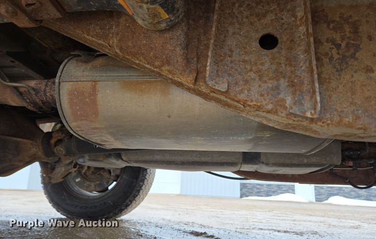 image for item EC4023 2014 Chevrolet Silverado 1500 utility bed pickup truck