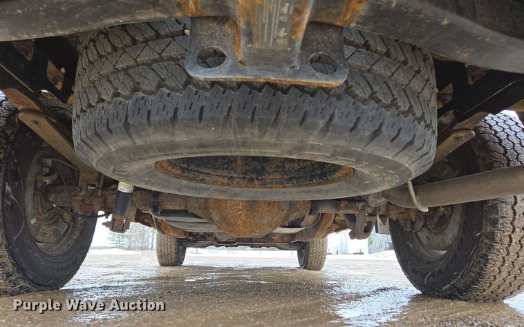 image for item EC4023 2014 Chevrolet Silverado 1500 utility bed pickup truck