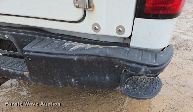 image for item EC4023 2014 Chevrolet Silverado 1500 utility bed pickup truck