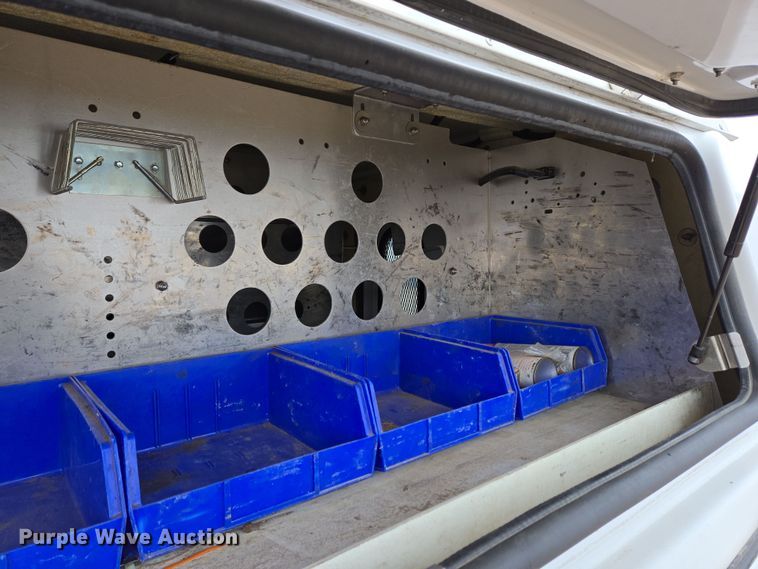 image for item EC4023 2014 Chevrolet Silverado 1500 utility bed pickup truck