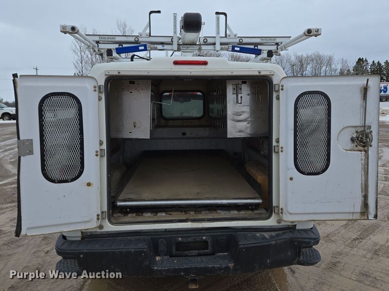 image for item EC4023 2014 Chevrolet Silverado 1500 utility bed pickup truck