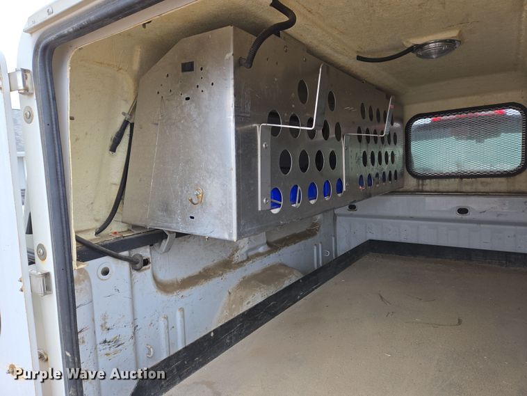 image for item EC4023 2014 Chevrolet Silverado 1500 utility bed pickup truck