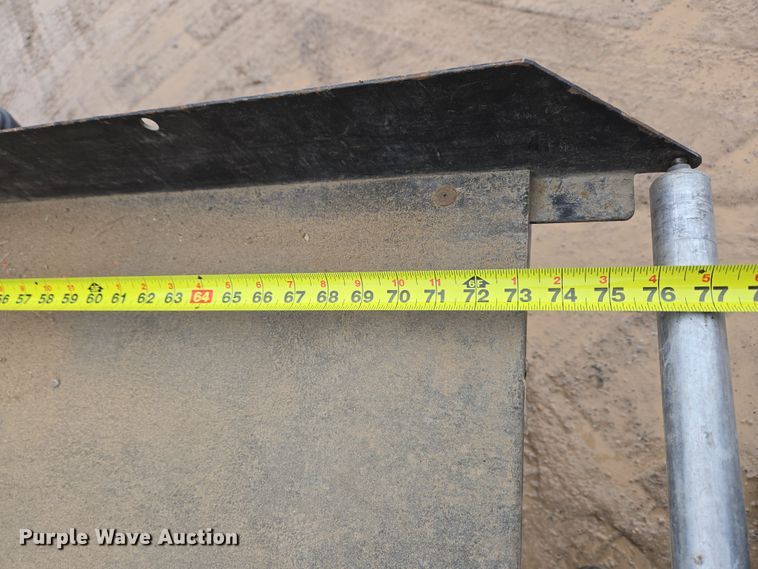 image for item EC4023 2014 Chevrolet Silverado 1500 utility bed pickup truck