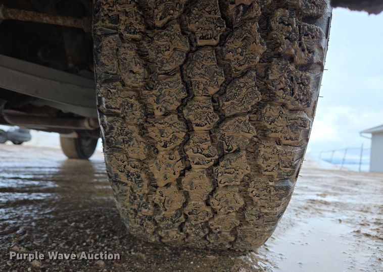 image for item EC4023 2014 Chevrolet Silverado 1500 utility bed pickup truck