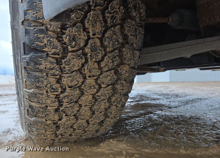 image for item EC4023 2014 Chevrolet Silverado 1500 utility bed pickup truck