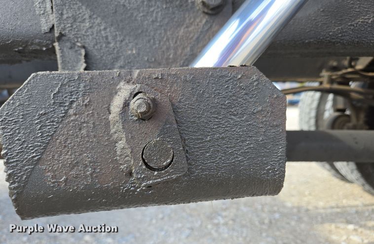 image for item EC4155 2005 Ford F650 Super Duty rollback truck