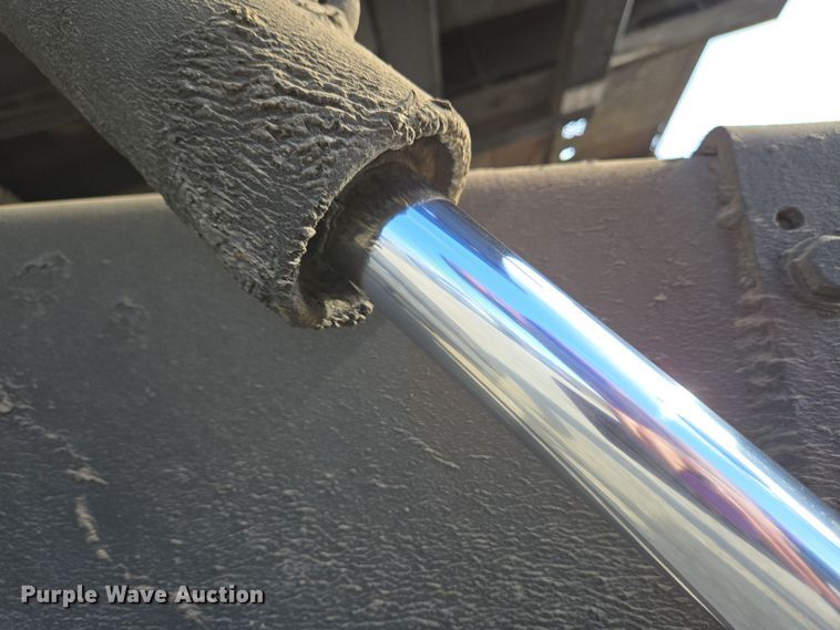 image for item EC4155 2005 Ford F650 Super Duty rollback truck