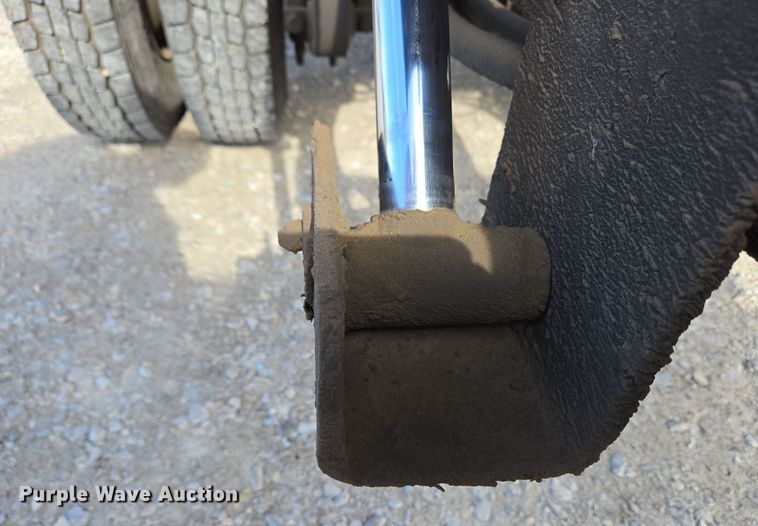 image for item EC4155 2005 Ford F650 Super Duty rollback truck