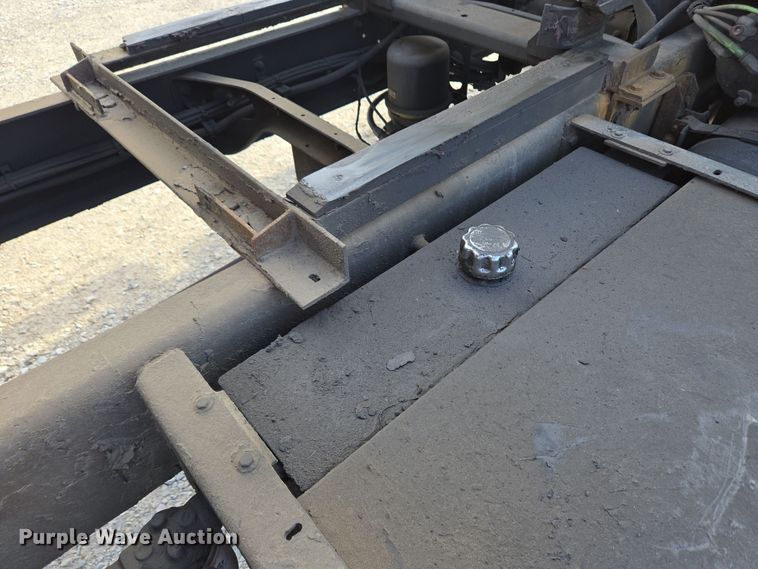 image for item EC4155 2005 Ford F650 Super Duty rollback truck