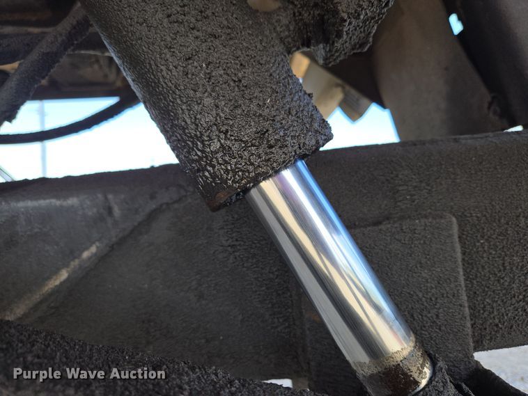 image for item EC4155 2005 Ford F650 Super Duty rollback truck