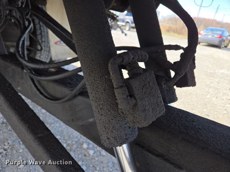 image for item EC4155 2005 Ford F650 Super Duty rollback truck