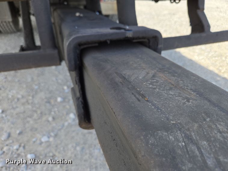 image for item EC4155 2005 Ford F650 Super Duty rollback truck