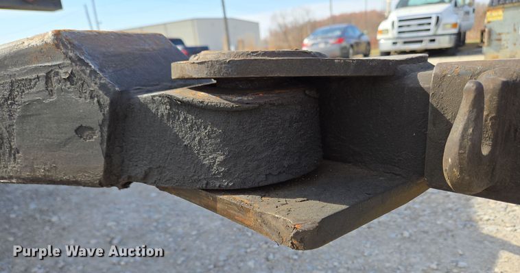 image for item EC4155 2005 Ford F650 Super Duty rollback truck