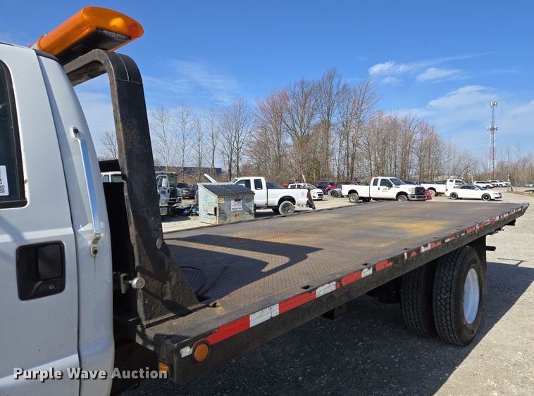image for item EC4155 2005 Ford F650 Super Duty rollback truck