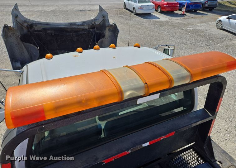 image for item EC4155 2005 Ford F650 Super Duty rollback truck