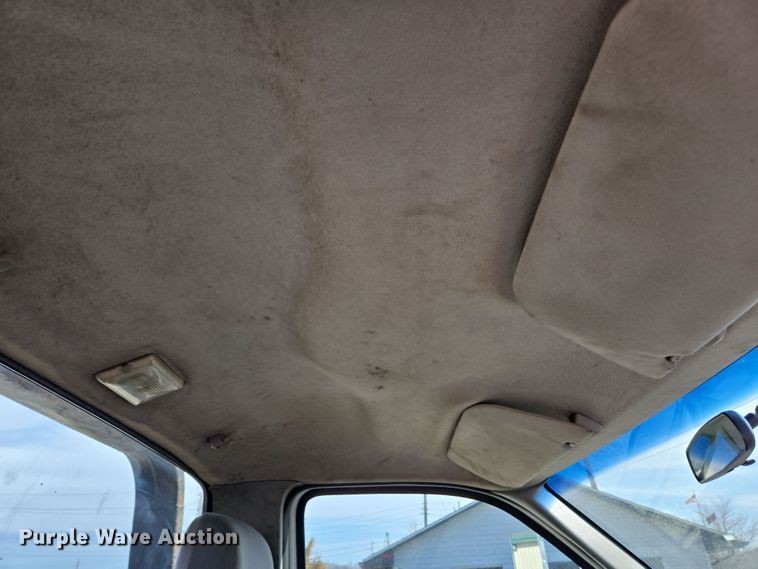 image for item EC4155 2005 Ford F650 Super Duty rollback truck