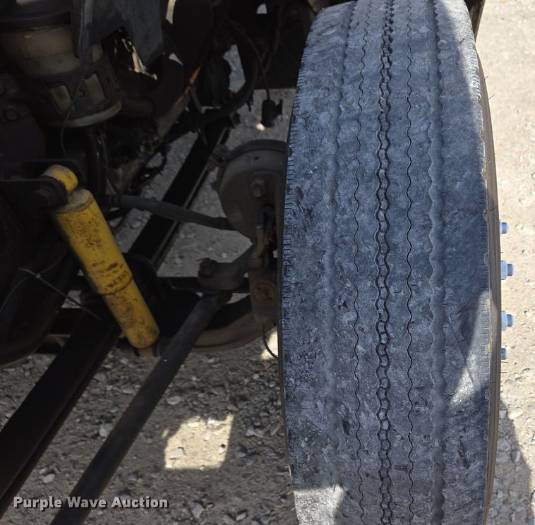 image for item EC4155 2005 Ford F650 Super Duty rollback truck