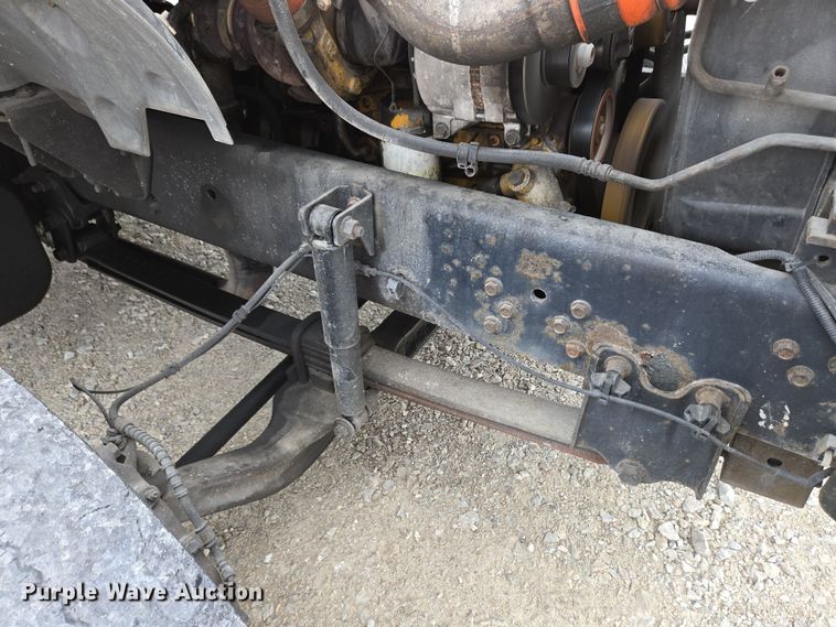 image for item EC4156 2004 Ford F650 Super Duty rollback truck