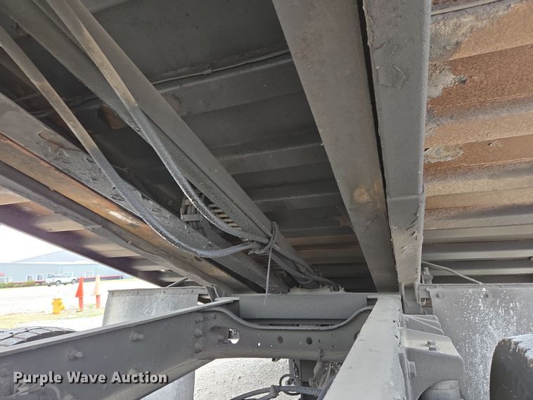 image for item EC4156 2004 Ford F650 Super Duty rollback truck