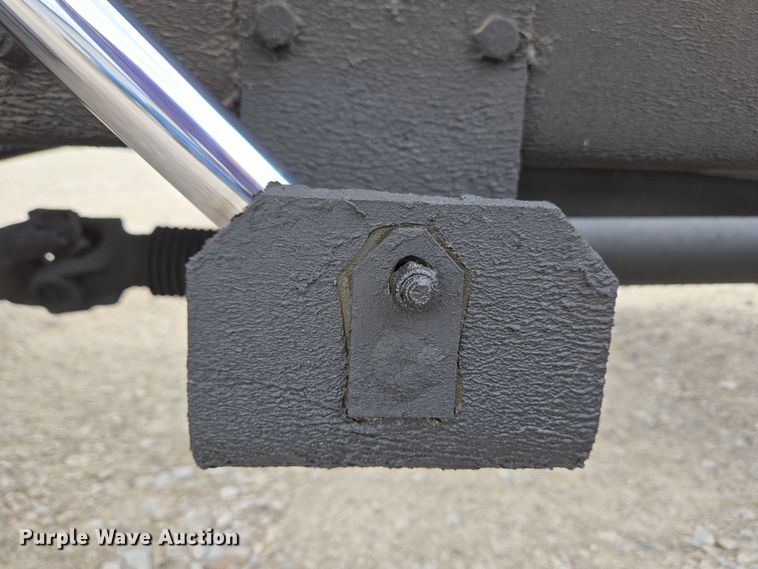 image for item EC4156 2004 Ford F650 Super Duty rollback truck