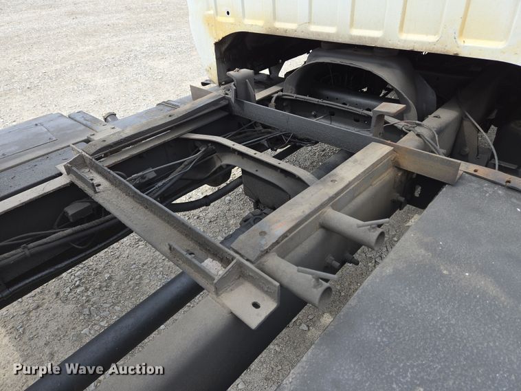 image for item EC4156 2004 Ford F650 Super Duty rollback truck