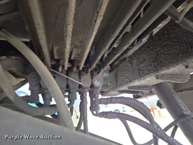 image for item EC4156 2004 Ford F650 Super Duty rollback truck