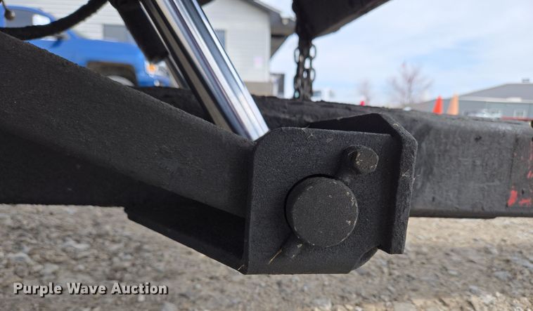 image for item EC4156 2004 Ford F650 Super Duty rollback truck