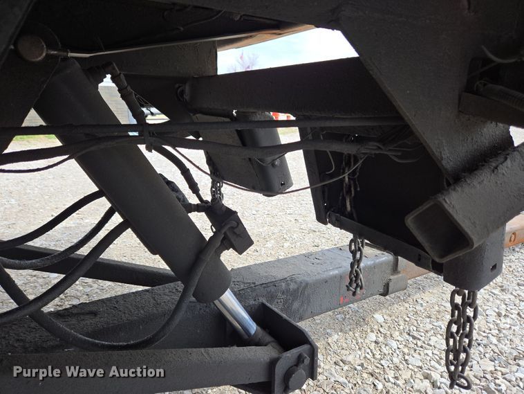 image for item EC4156 2004 Ford F650 Super Duty rollback truck