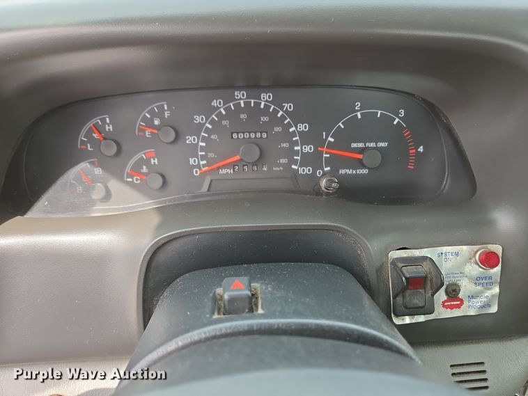 image for item EC4156 2004 Ford F650 Super Duty rollback truck