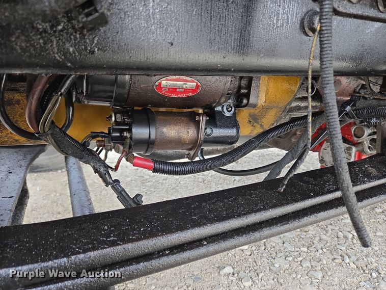 image for item EC4156 2004 Ford F650 Super Duty rollback truck