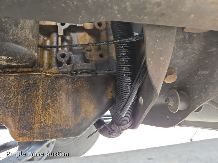 image for item EC4156 2004 Ford F650 Super Duty rollback truck