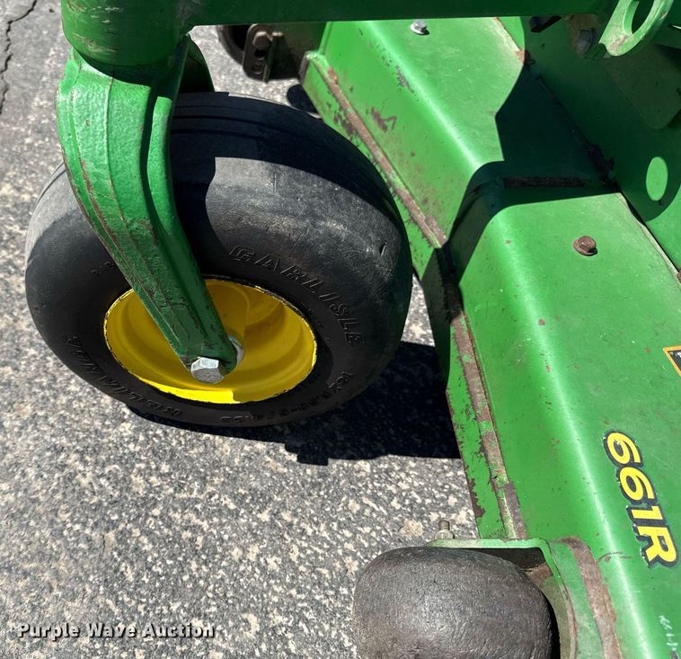 image for item ED4082 2017 John Deere 661R ZTR lawn mower