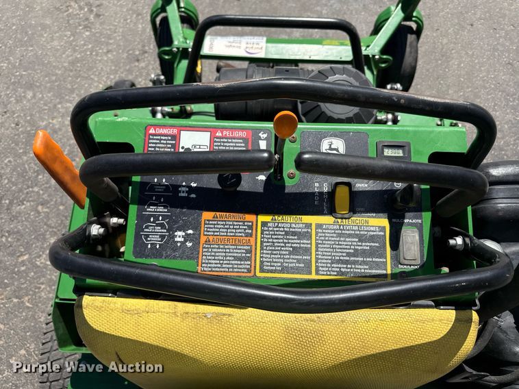 image for item ED4083 2019 John Deere 652R ZTR lawn mower