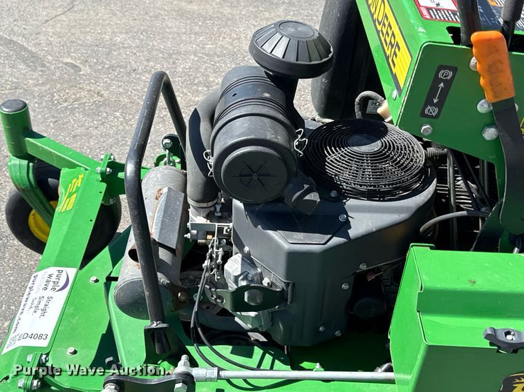 image for item ED4083 2019 John Deere 652R ZTR lawn mower