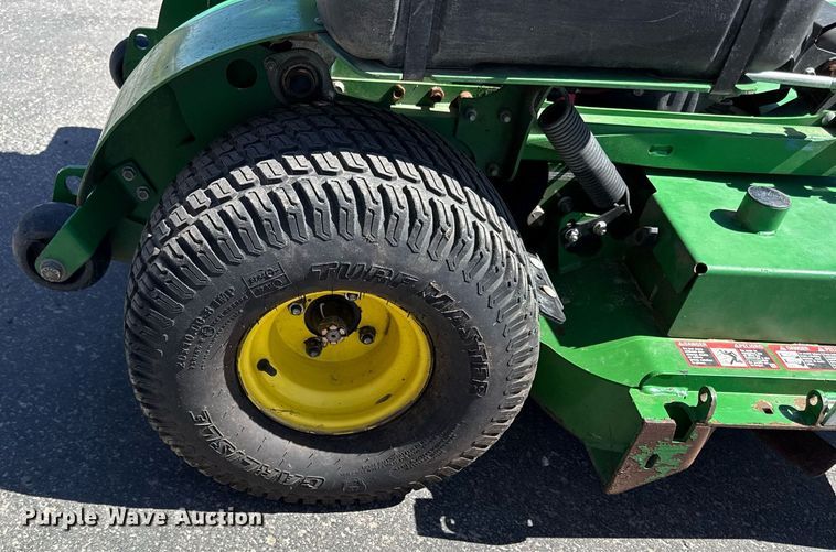 image for item ED4083 2019 John Deere 652R ZTR lawn mower
