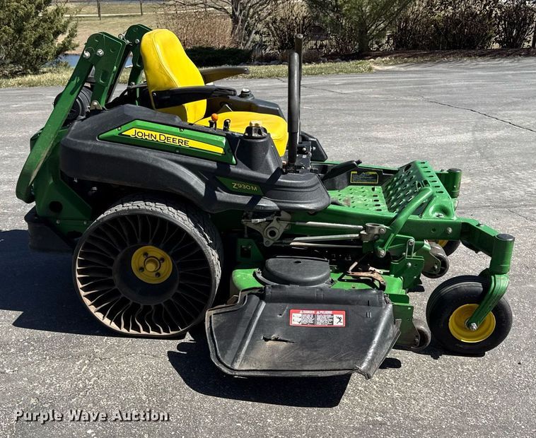 image for item ED4085 2013 John Deere Z930M ZTR lawn mower