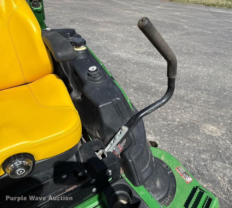 image for item ED4086 2016 John Deere Z930M ZTR lawn mower