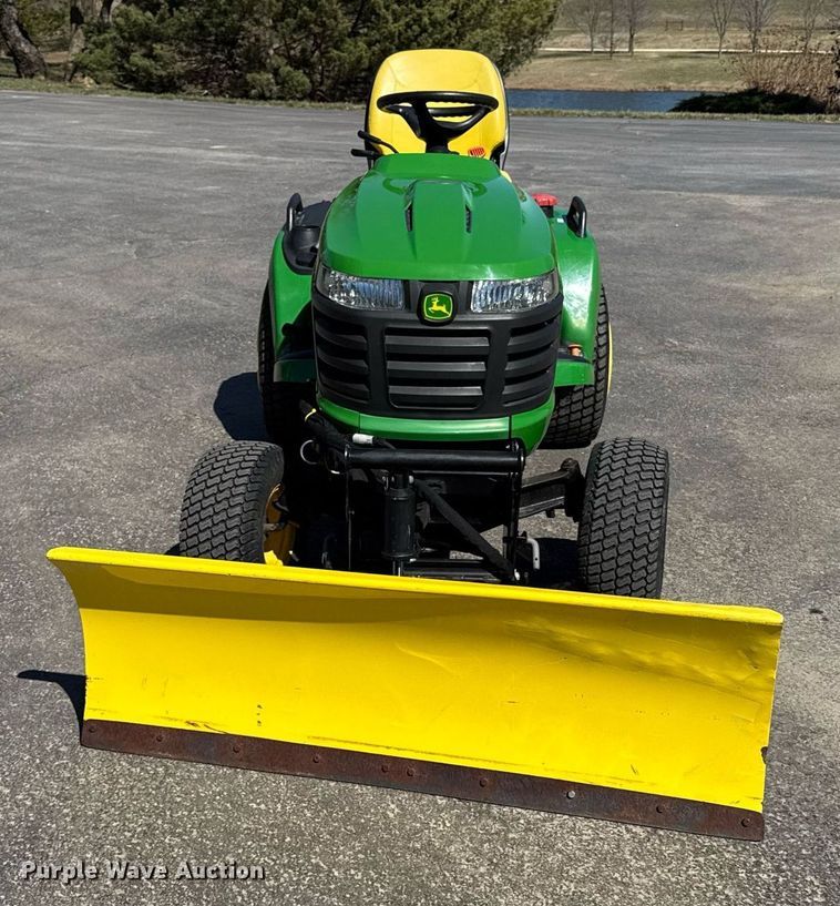 image for item ED4087 2013 John Deere X750 lawn mower