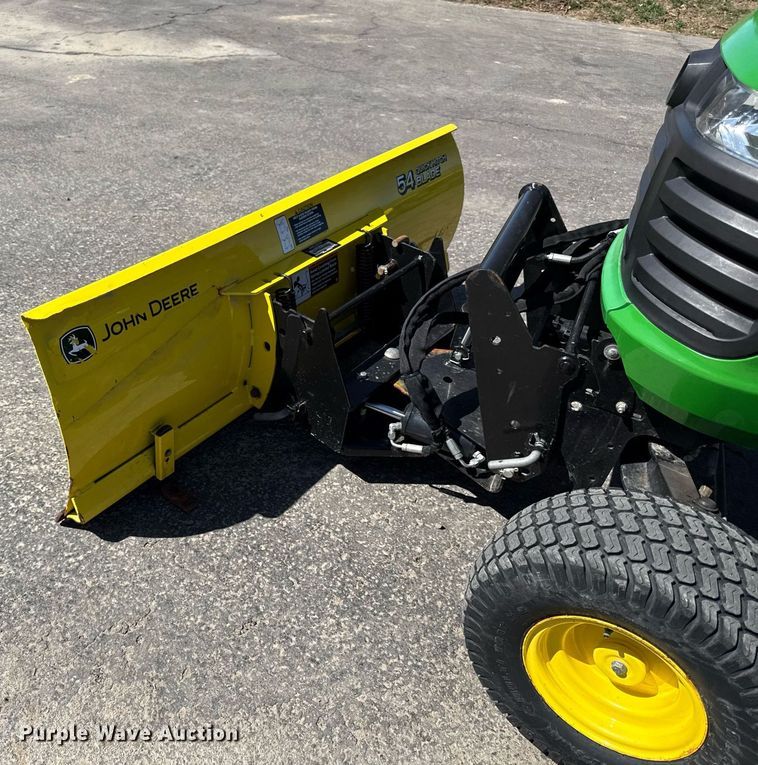 image for item ED4087 2013 John Deere X750 lawn mower
